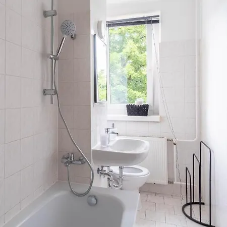 Für Große Und Kleine Gruppen Mit Waschmaschine, Vollausgestatteter Küche Apartment